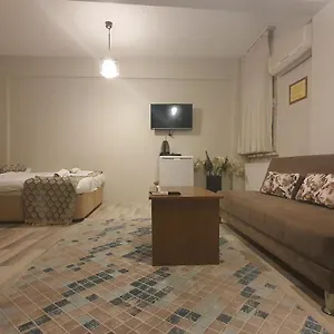3* Aparthotel Carina