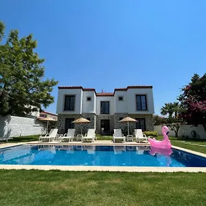 La Chance 3*, Alaçatı Türkiye