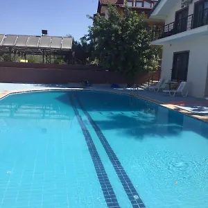 Mert , Fethiye Türkiye